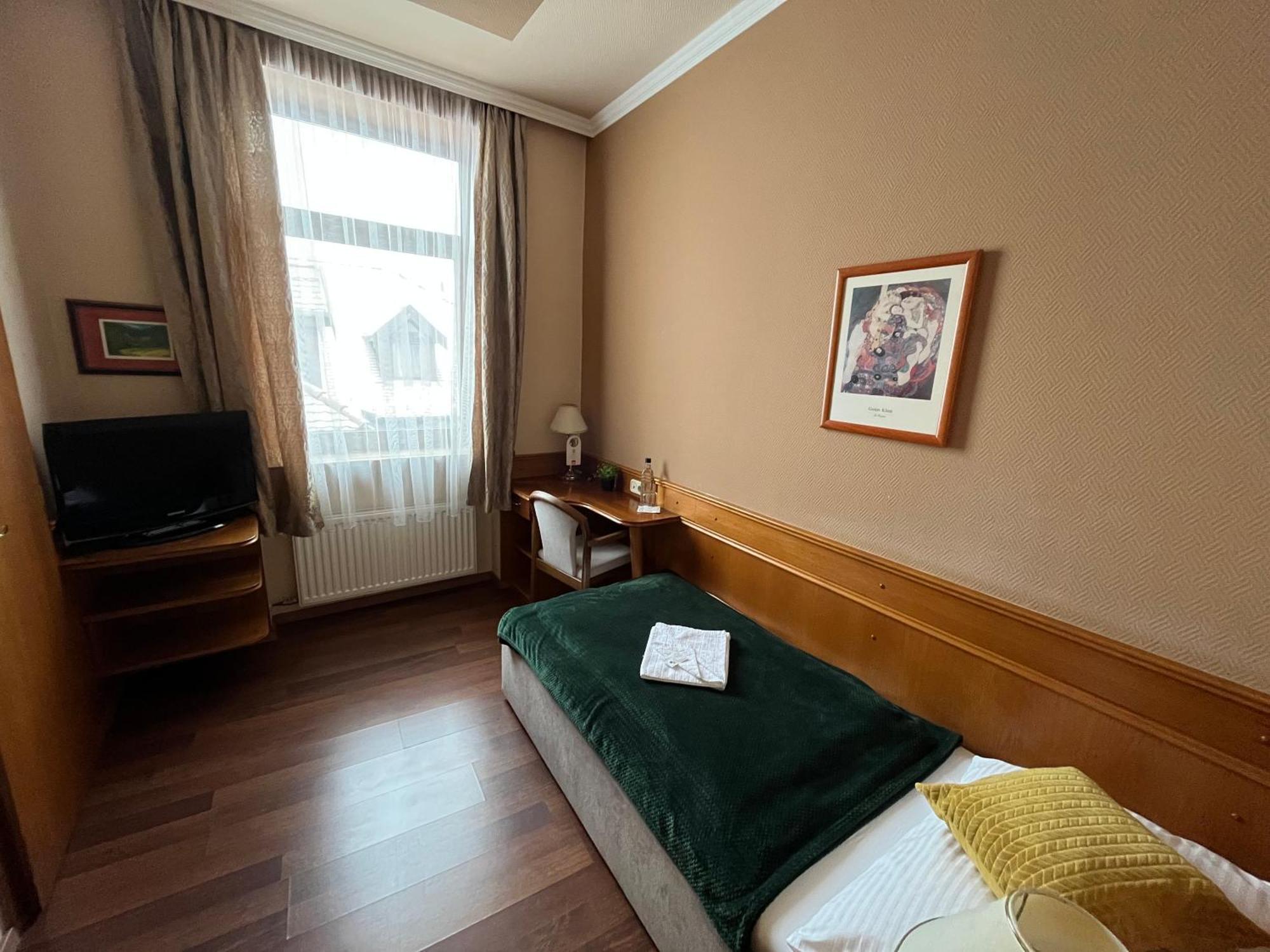 Hotel Wagner Szombathely Exterior foto